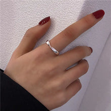 Simple Vintage Women's Ring