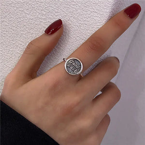 Simple Vintage Women's Ring