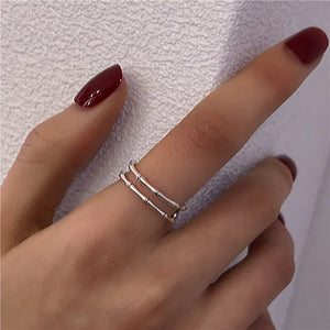 Simple Vintage Women's Ring