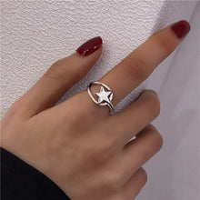 Simple Vintage Women's Ring