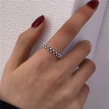 Simple Vintage Women's Ring